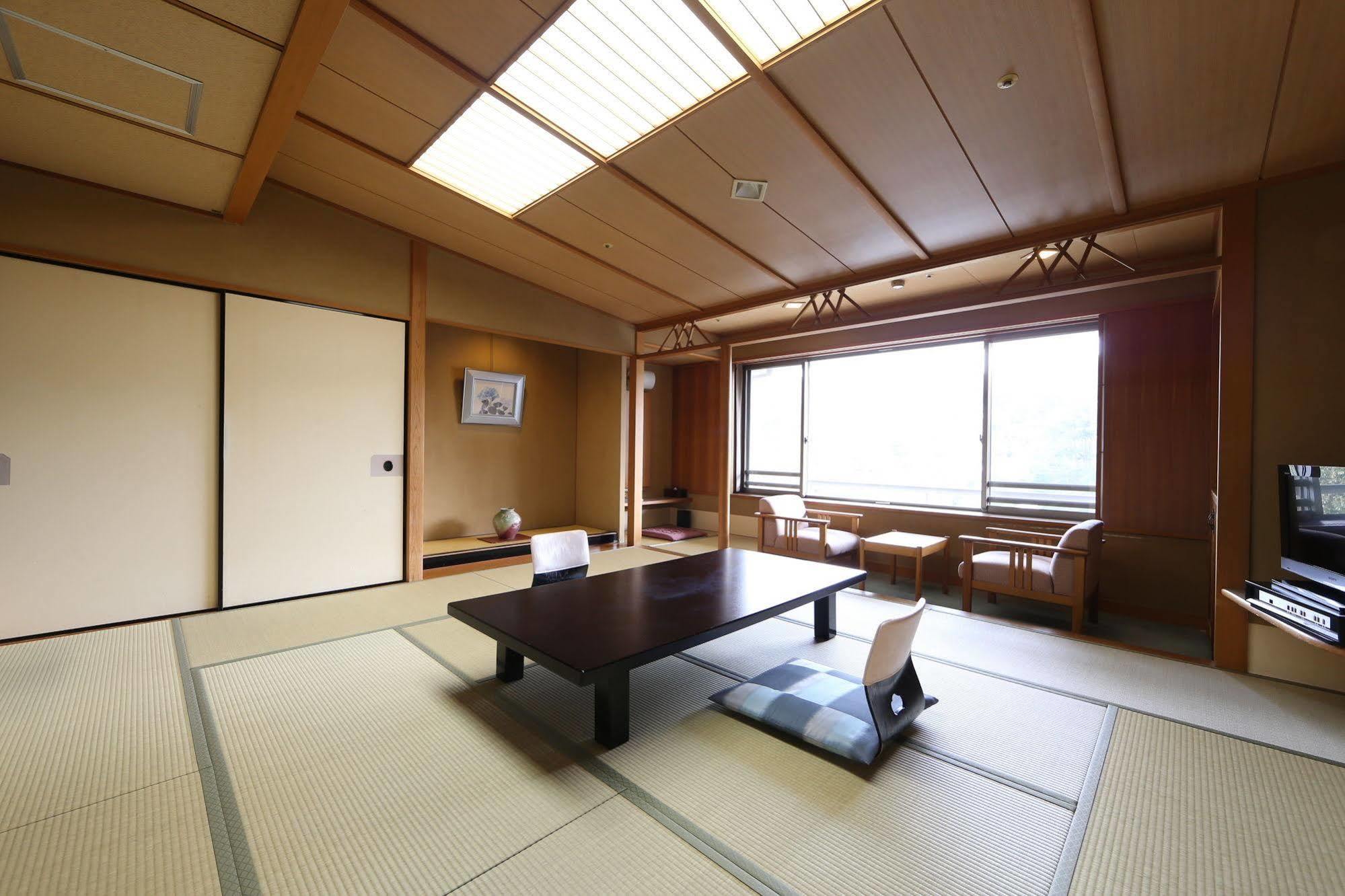 Tamatsukuri Grand Hotel Choseikaku Matsue Buitenkant foto