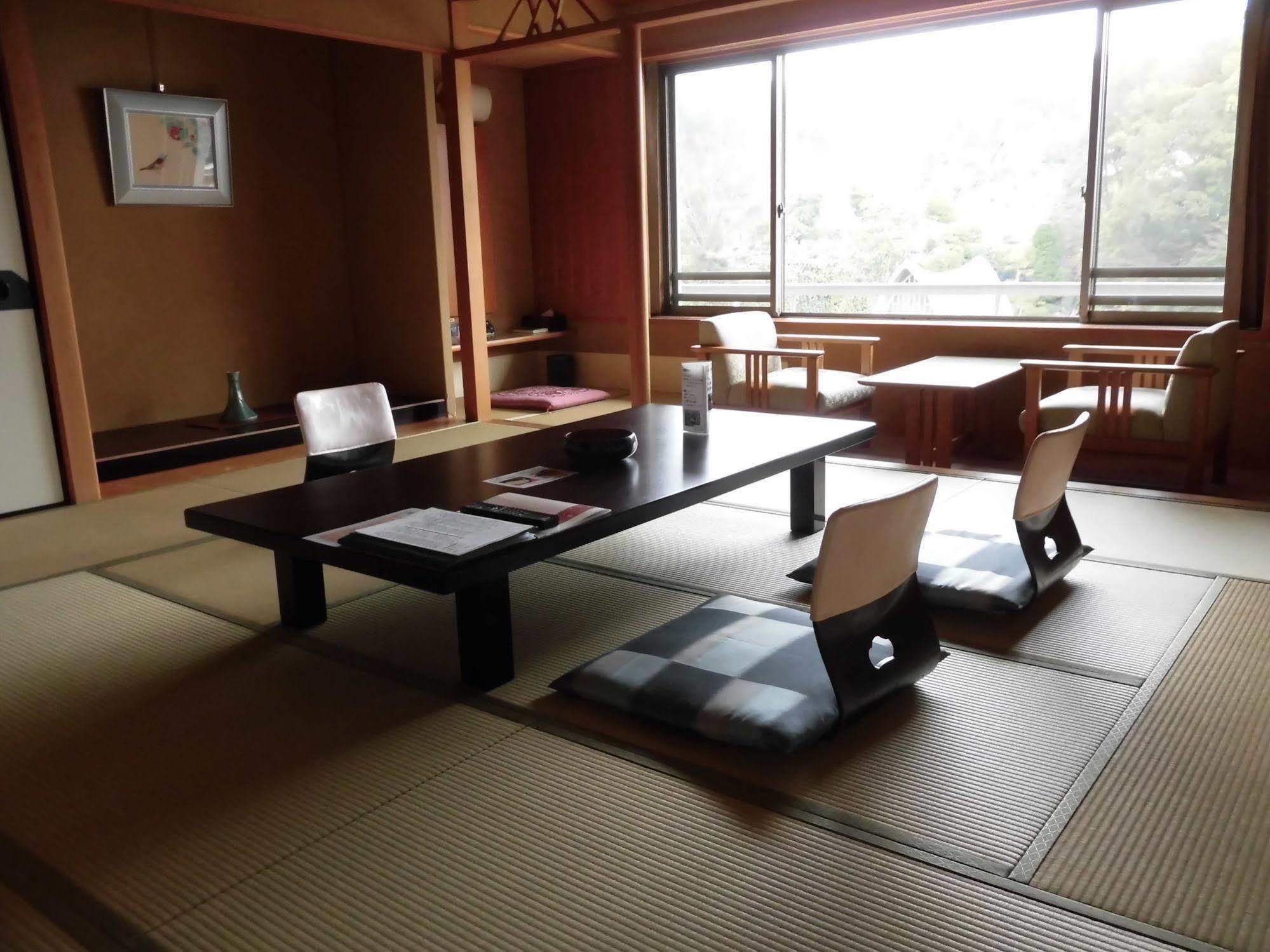 Tamatsukuri Grand Hotel Choseikaku Matsue Buitenkant foto